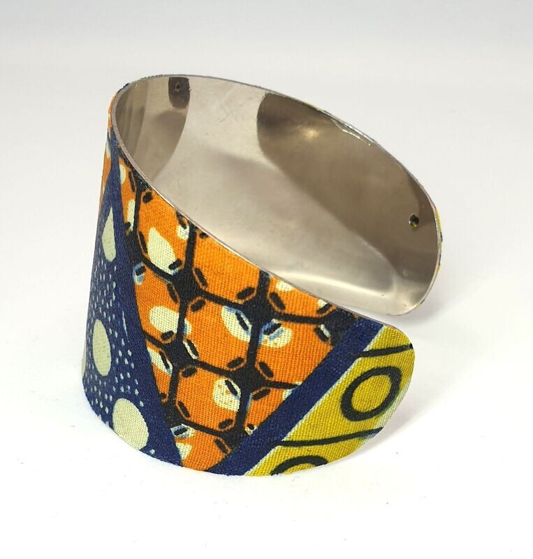 Manchette Délia
Jaune, orange, beige et bleu