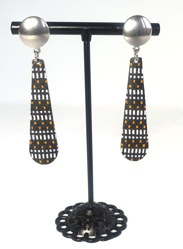 Boucles d'oreilles Kilia
Noir à motifs jaunes et blancs