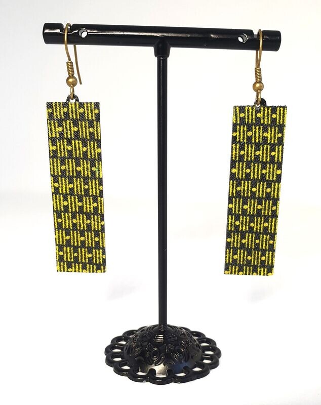 Boucles d'oreilles 
Jaune et noir