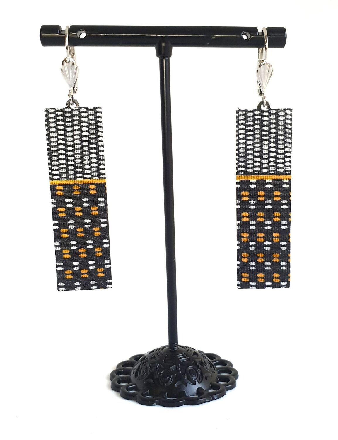 Boucles d'oreilles 
Jaune, noir et blanc