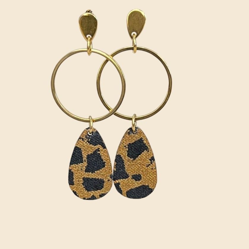 Boucles d'oreilles Odessa
Noir et doré