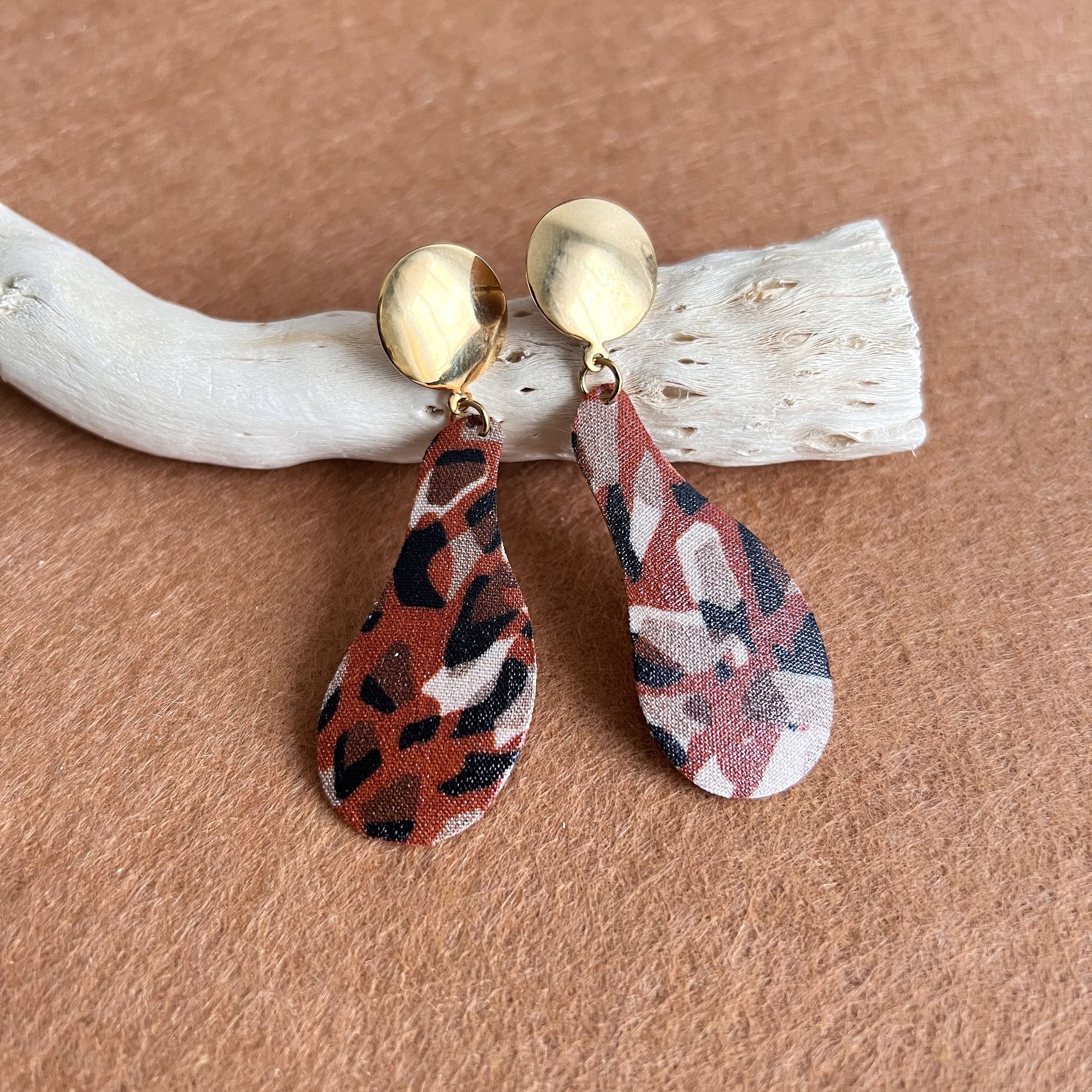 Boucle d’oreille goutte Goundora