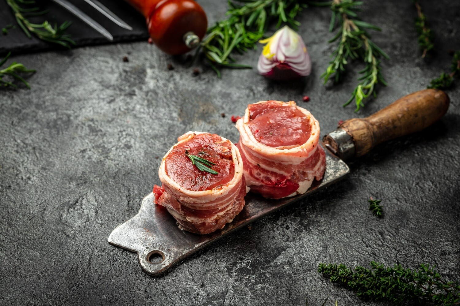Filet mignon bacon