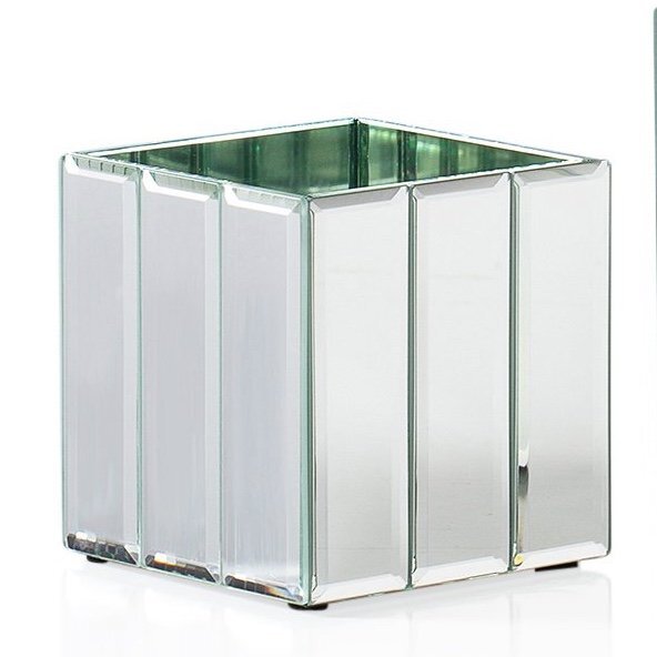 Striped Mirror Infini-cube