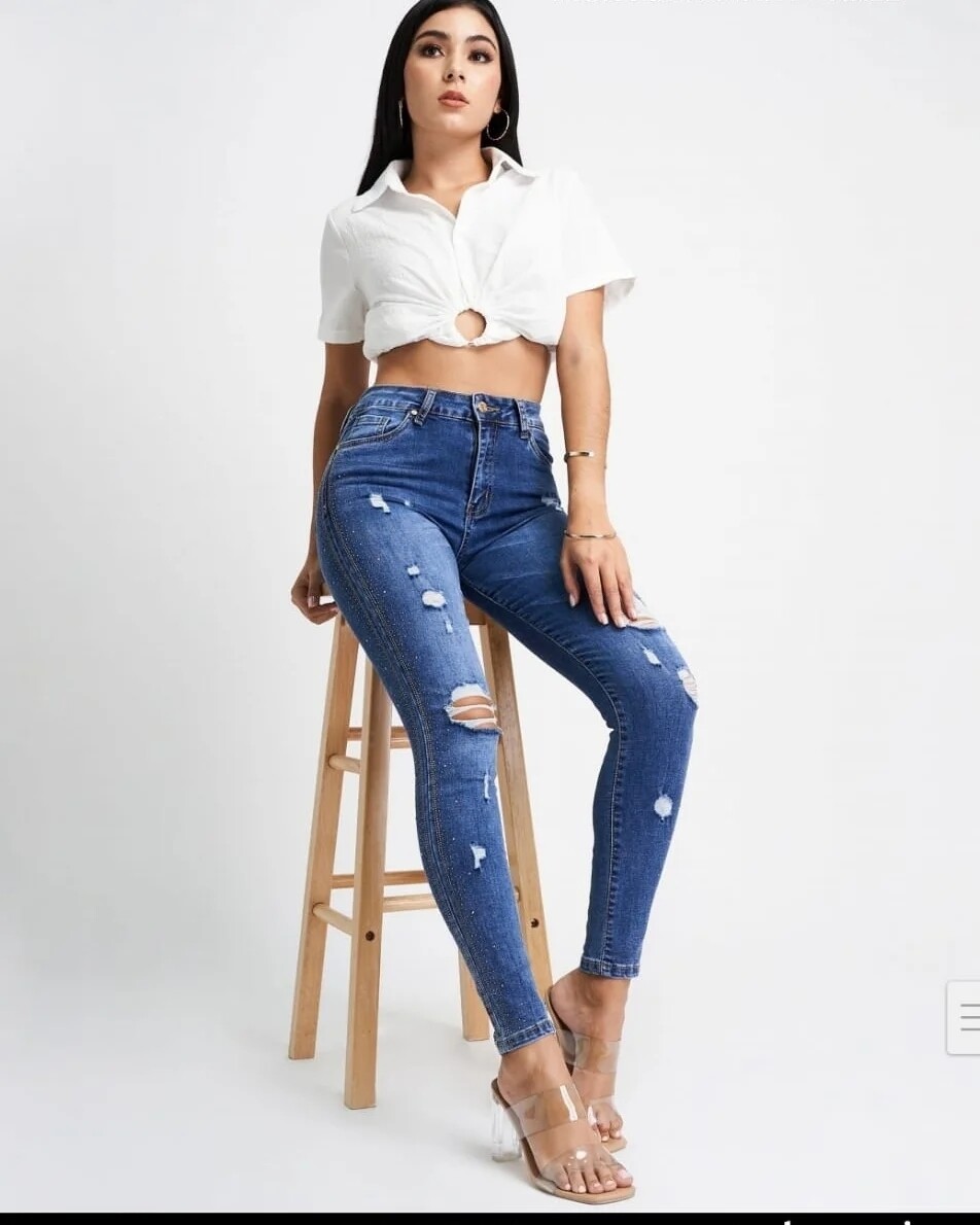 LULUMARI. PANTALÓN SKINNY ANKLE