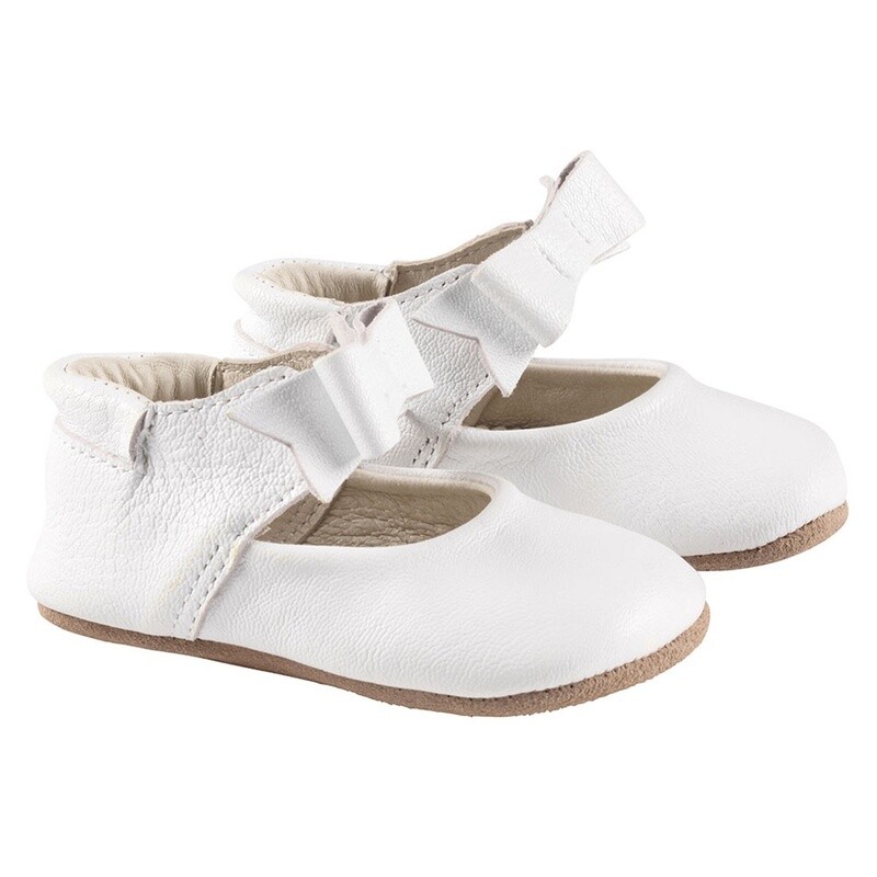 Sofia White First Kicks Robeez