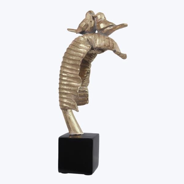 Bird On Leaf Figure