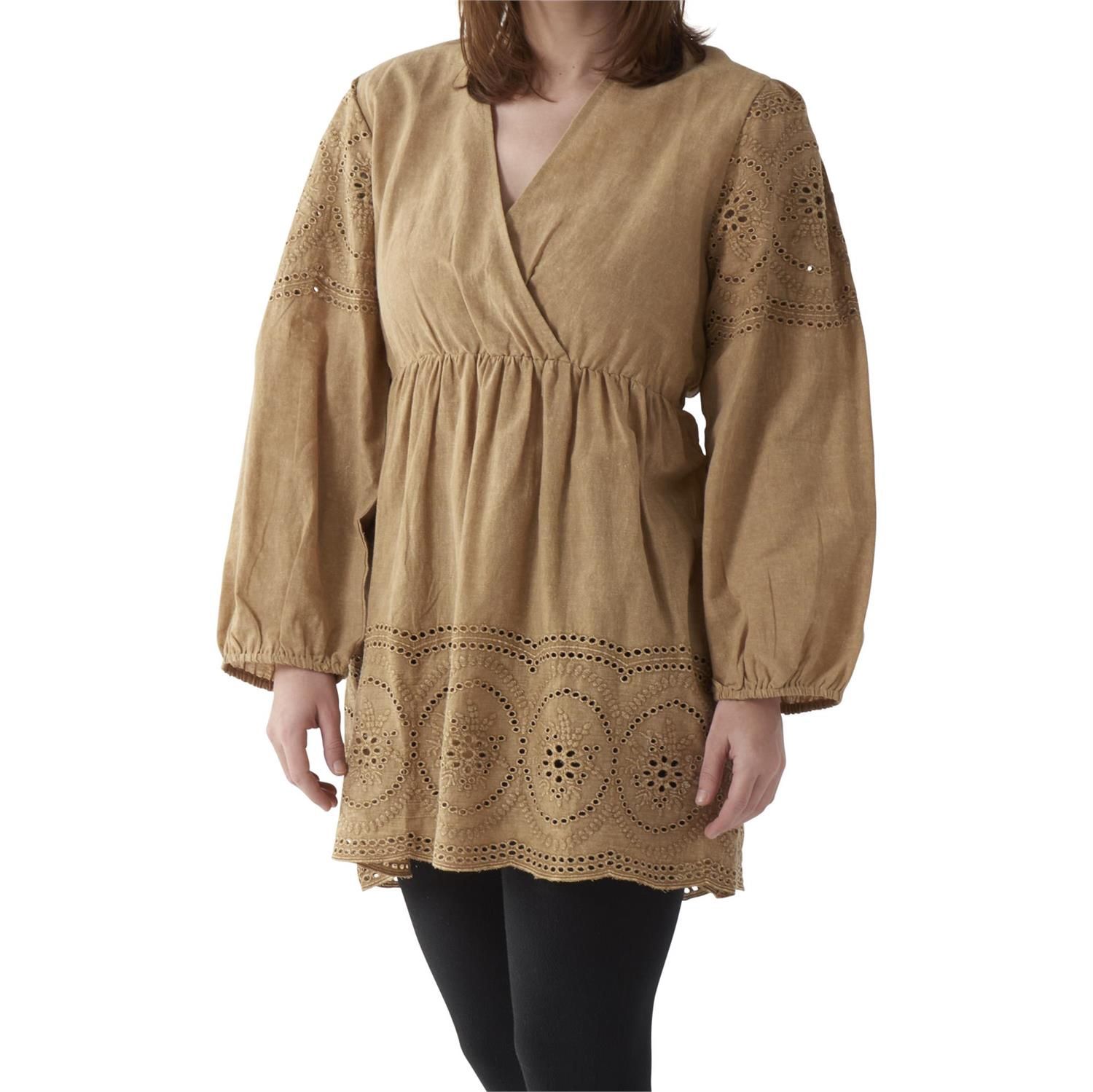 Crosstree Lanes Beige Eyelet Tunic Top