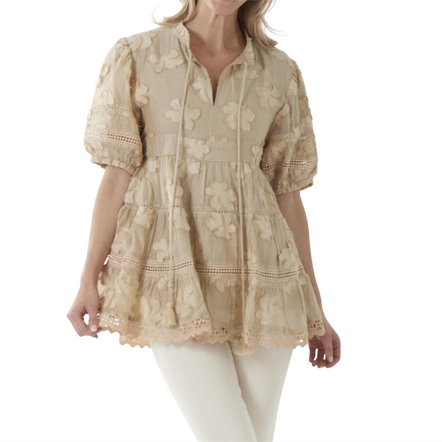 Crosstree Lanes Beige Floral Applique Tunic Top
