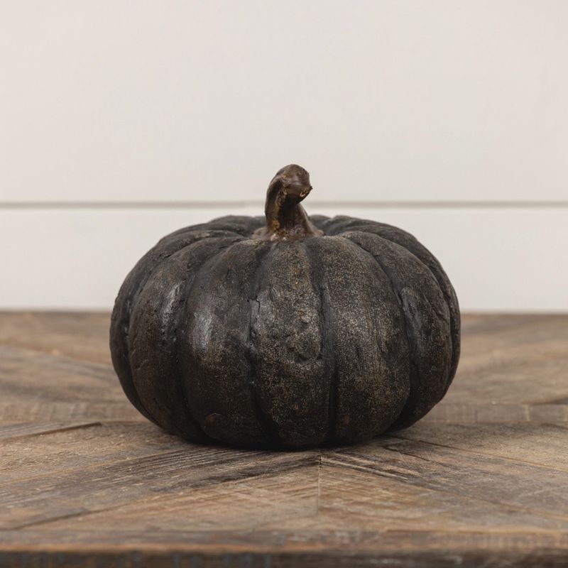 5.75&quot; Short Pumpkins