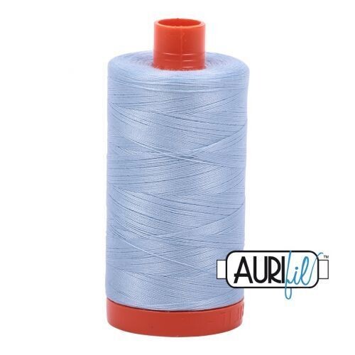 Aurifil Garn 50wt | No. 2710 - Light Robins Egg | 1300m