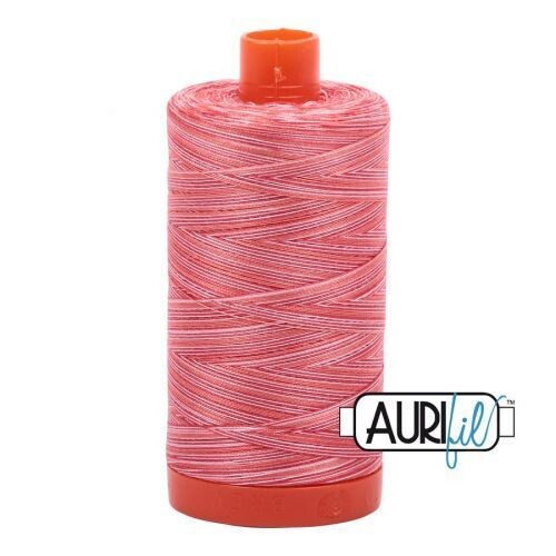 Aurifil Garn 50wt | No. 4668 - Strawberry Parfait | 1300m