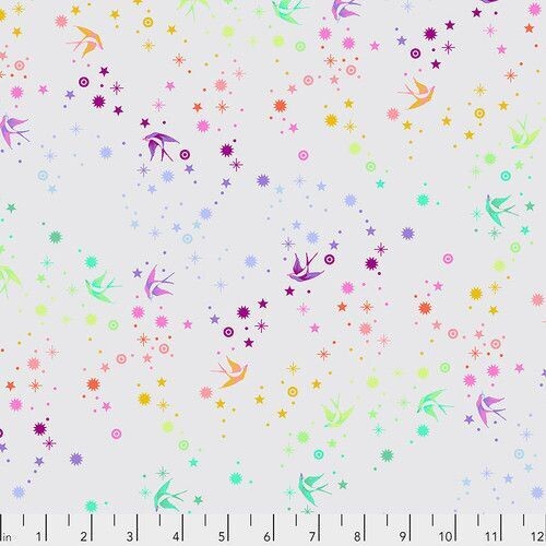 Tula's True Colors Fairy Dust von Tula Pink in grau | Whisper Tula's True Colors Fairy Dust von Tula Pink in grau | Whisper