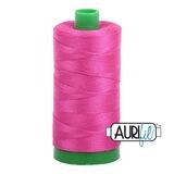 Aurifil Nähgarn 40wt | No. 4020 - Fuchsia  ​|  1000m