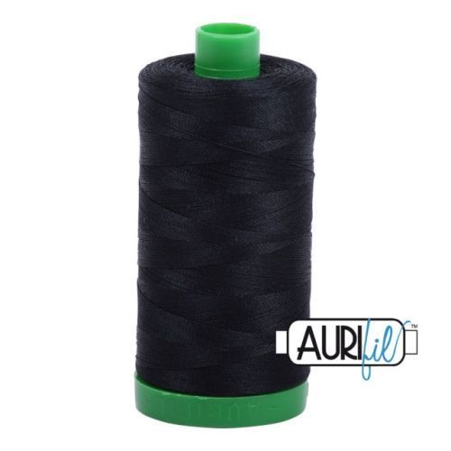 Aurifil Quiltgarn 40wt | No. 2692 - Black  ​|  1000m