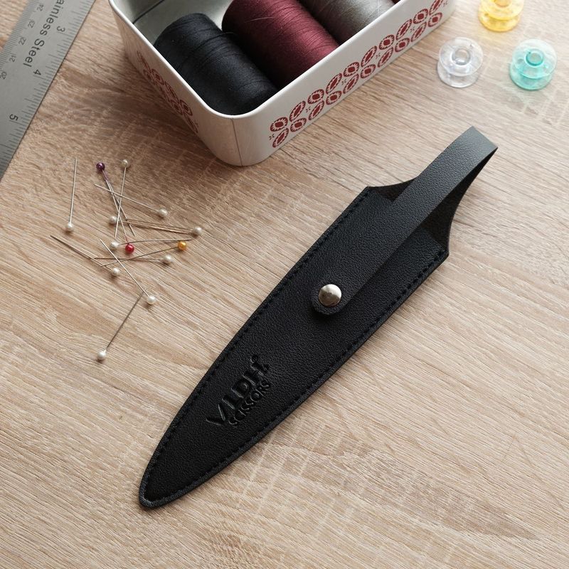 LDH Schutzhülle aus Leder für alle Scheren der Größen 8 LDH Schutzhülle aus Leder für alle Scheren der Größen 8" - 11" (20-28 cm )