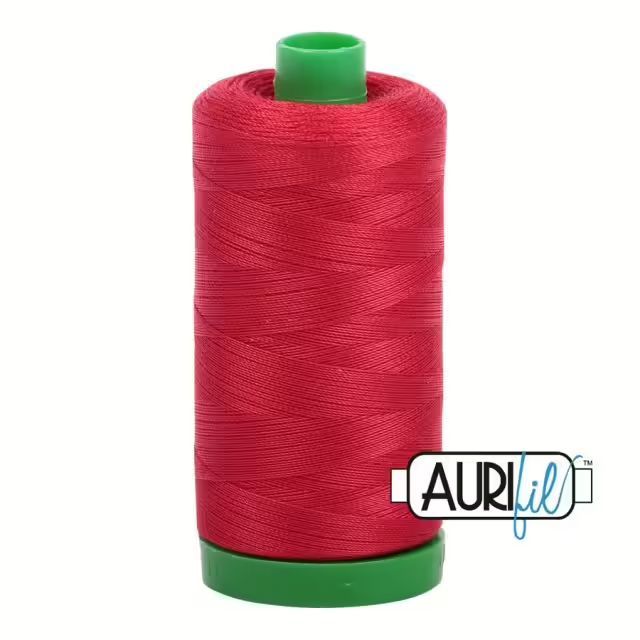 Aurifil Quiltgarn 40wt | No. 2250 - Red | 1000 m