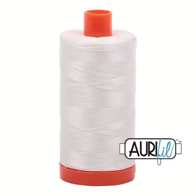 Aurifil Garn 50wt | Sea Biscuit - No. 6722 | 1300 m Aurifil Garn 50wt | Sea Biscuit - No. 6722 | 1300 m