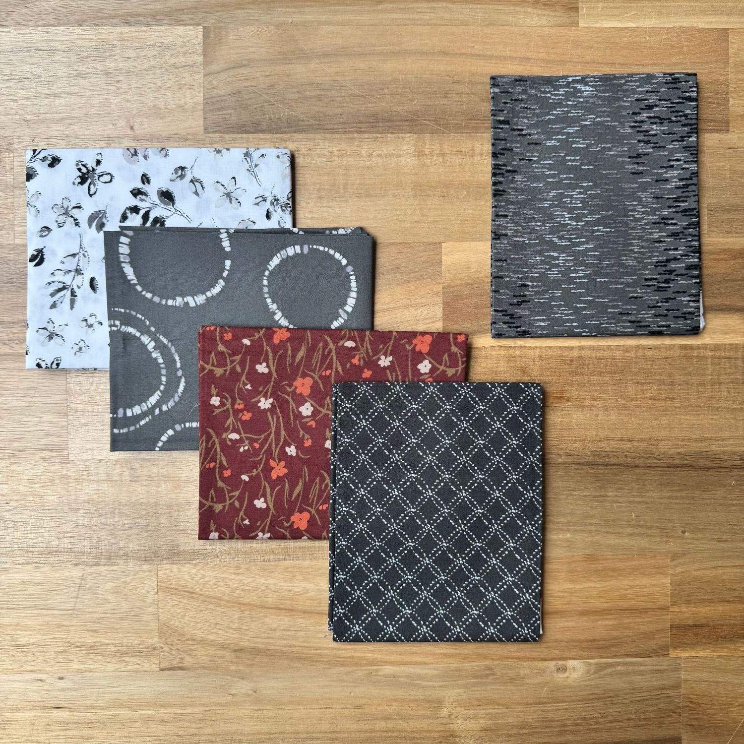 Stash Builder 226 | Fat Quarter Bundle