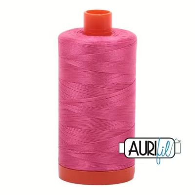 Aurifil Garn 50wt | No. 2530 - Blossom Pink  | 1300 m Aurifil Garn 50wt | No. 2530 - Blossom Pink  | 1300 m