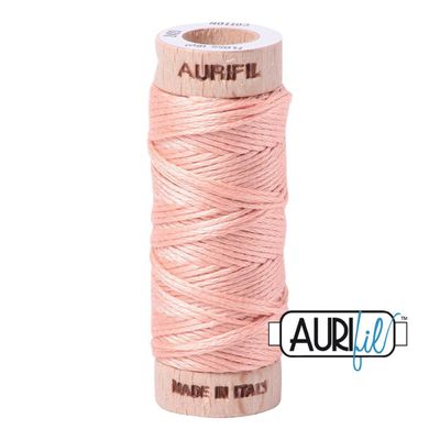 Aurifil Cotton Floss Stickgarn | No. 2420 - Light Blush | 16m Aurifil Cotton Floss Stickgarn | No. 2420 - Light Blush | 16m