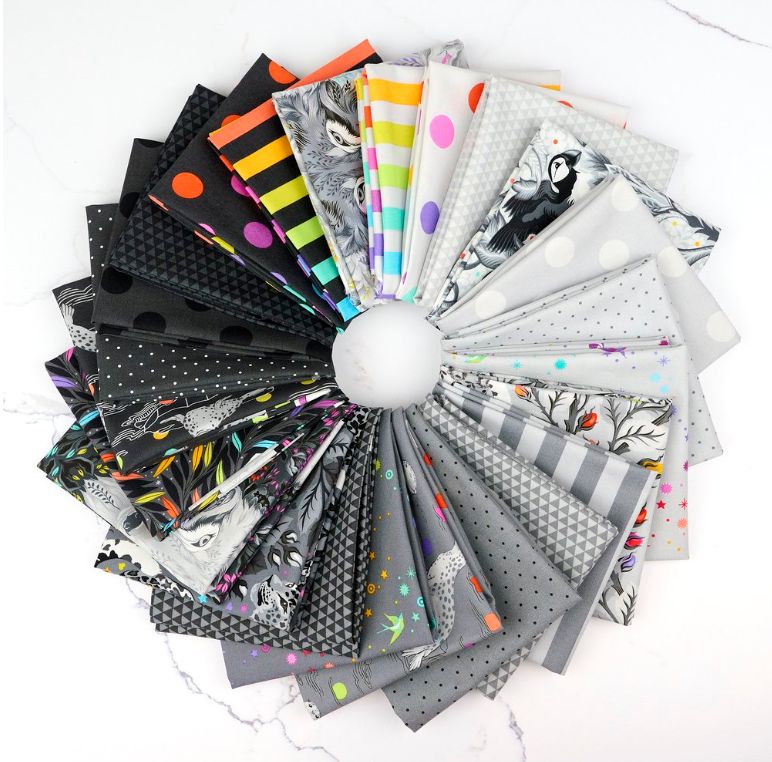 Tula Pink Graywork | Fat Quarter, Halbmeter & Meter Bundle | Freespirit Fabrics