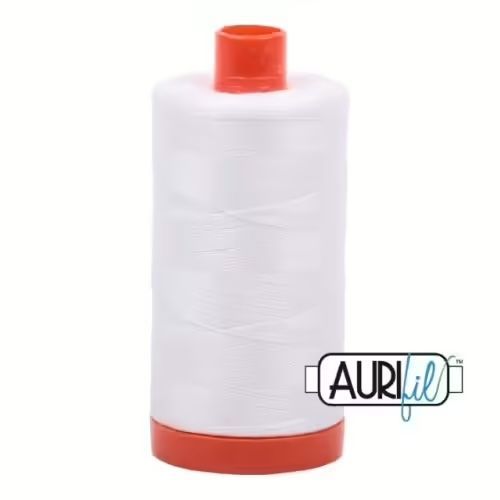 Aurifil Garn 50wt | Natural White  No. 2021 | 1300 m