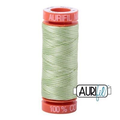 Aurifil Garn 50wt | No. 3320 - Light Spring Green | 200m Aurifil Garn 50wt | No. 3320 - Light Spring Green | 200m