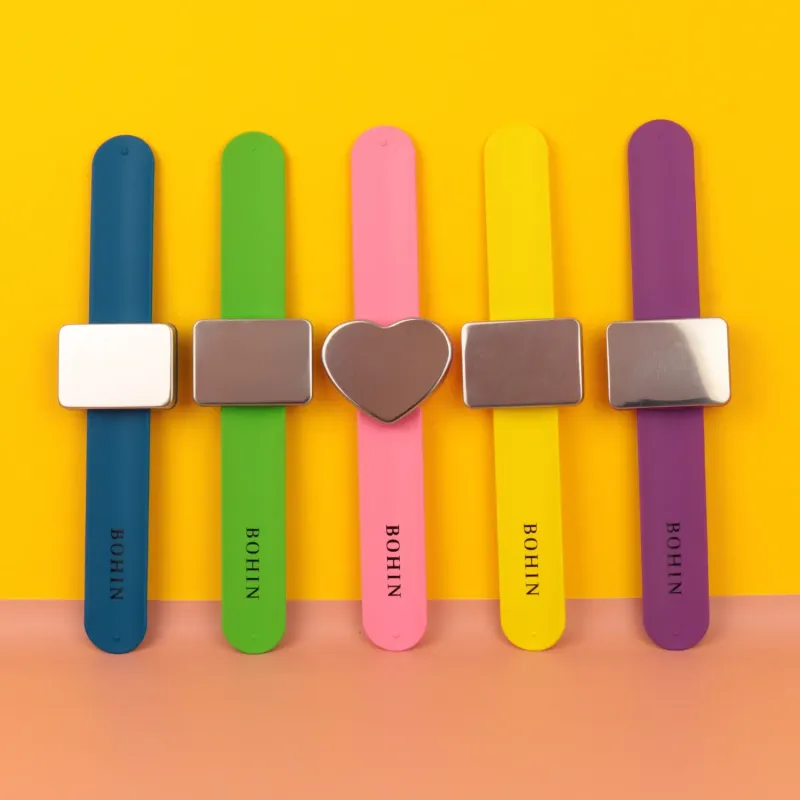 Magnetisches Nadelkissen-Armband | Bohin