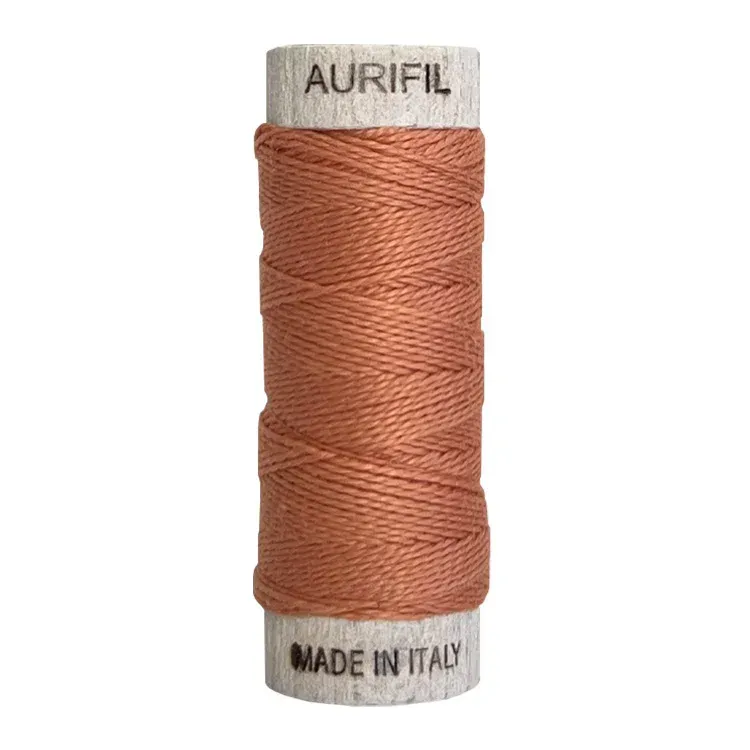Aurifil Baumwollgarn 8wt | No. 2215 – Peach | 35 m