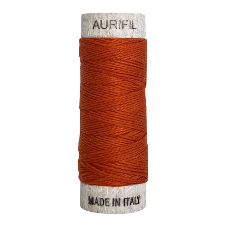 Aurifil Baumwollgarn 8wt | No. 2240 – Rusty Orange | 35 m