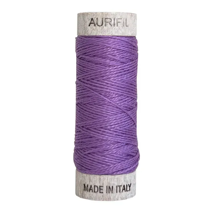 Aurifil Baumwollgarn 8wt | No. 2520 – Violet | 35 m