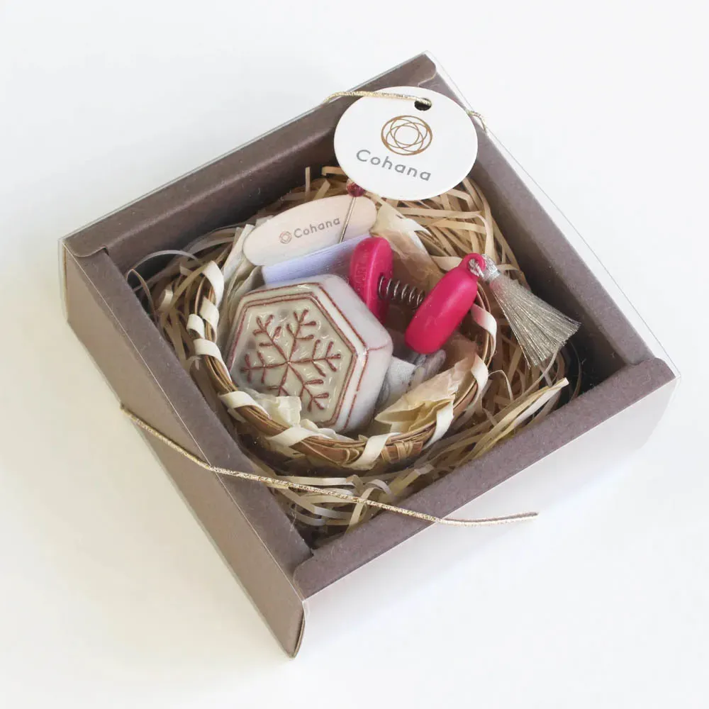 Cohana Mini Nähset „Kantsubaki“ – 4-teilig