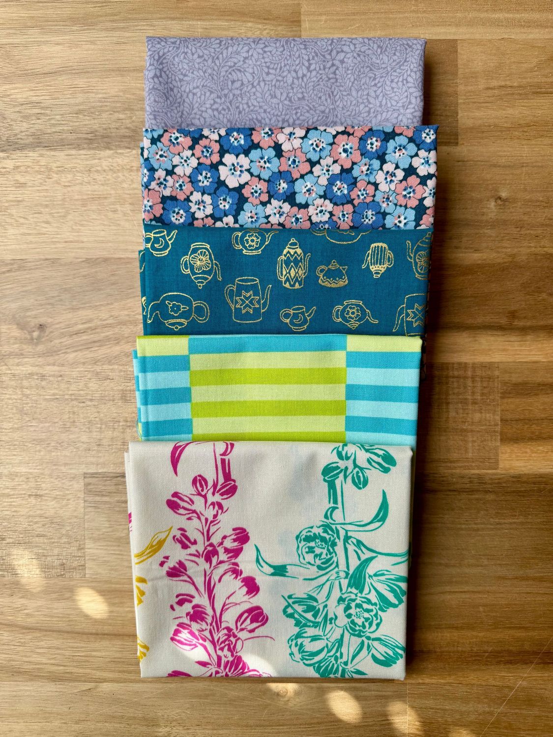 Stoffbundle „Petrol, Streifen & Florales“ – 5 Fat Quarter | No. 233