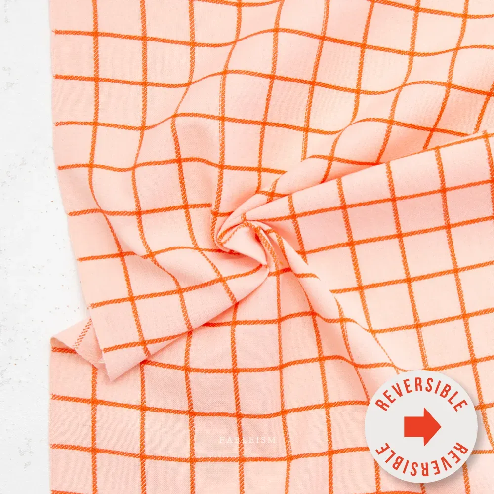 Trellis in Rosita | Fine and Dandy | Fableism — reversibel Gewebter Baumwollstoff Trellis in Rosita aus der Kollektion Fine and Dandy von Fableism.