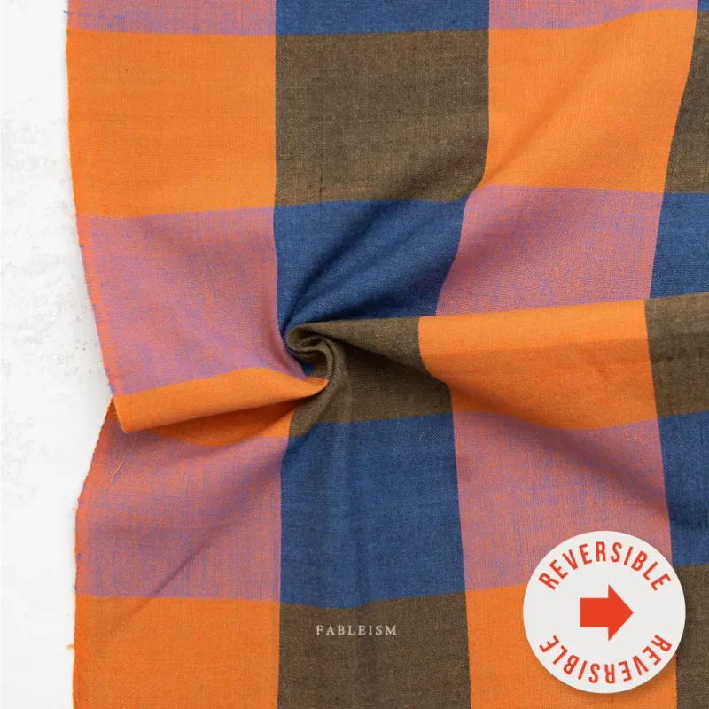 Gewebter Baumwollstoff 3 Inch Happy Checkers in Suit aus der Kollektion Fine and Dandy von Fableism mit großem Karomuster.