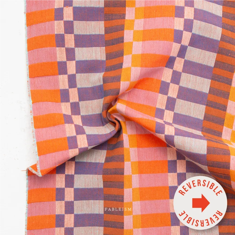 Broken Stripes in Plenty | Fine and Dandy | Fableism — reversibel Gewebter Baumwollstoff Broken Stripes in Plenty aus der Kollektion Fine and Dandy von Fableism mit unterbrochenem Streifenmus