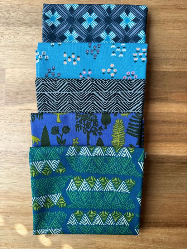 Stash Builder No. 232 - 5 FQs Stash Builder No. 232 - 5 FQs