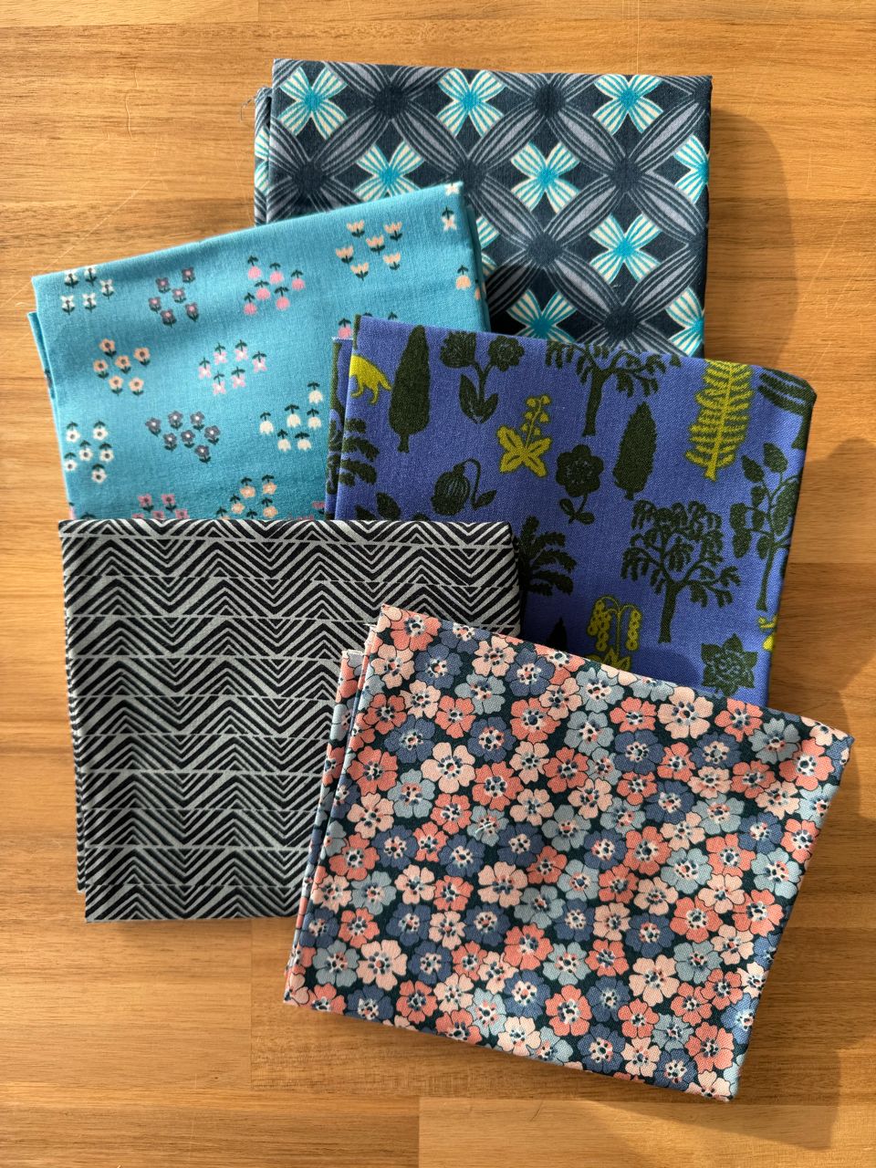 Stash Builder No. 347 - 5 FQs Stash Builder No. 347 - 5 FQs