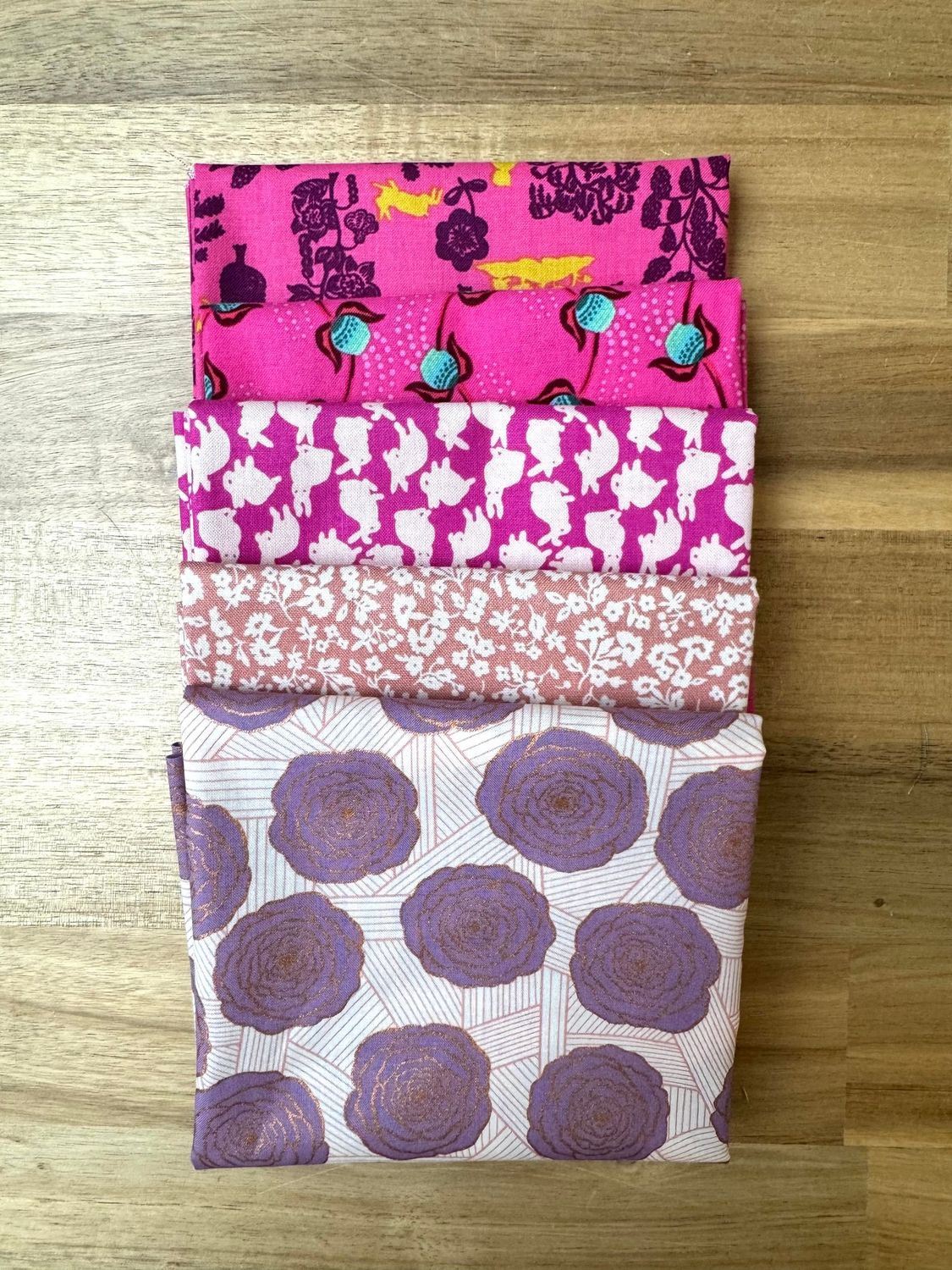 Stash Builder No. 229 - 5 FQs Stash Builder No. 229 - 5 FQs