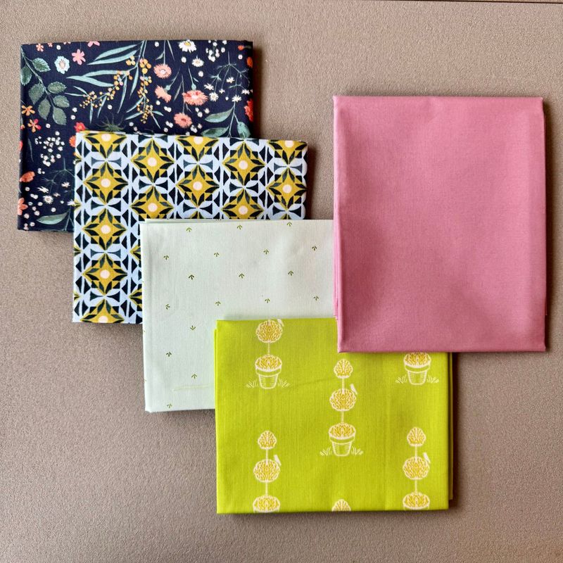 Stash Builder No. 024 | Fat Quarter Bundle