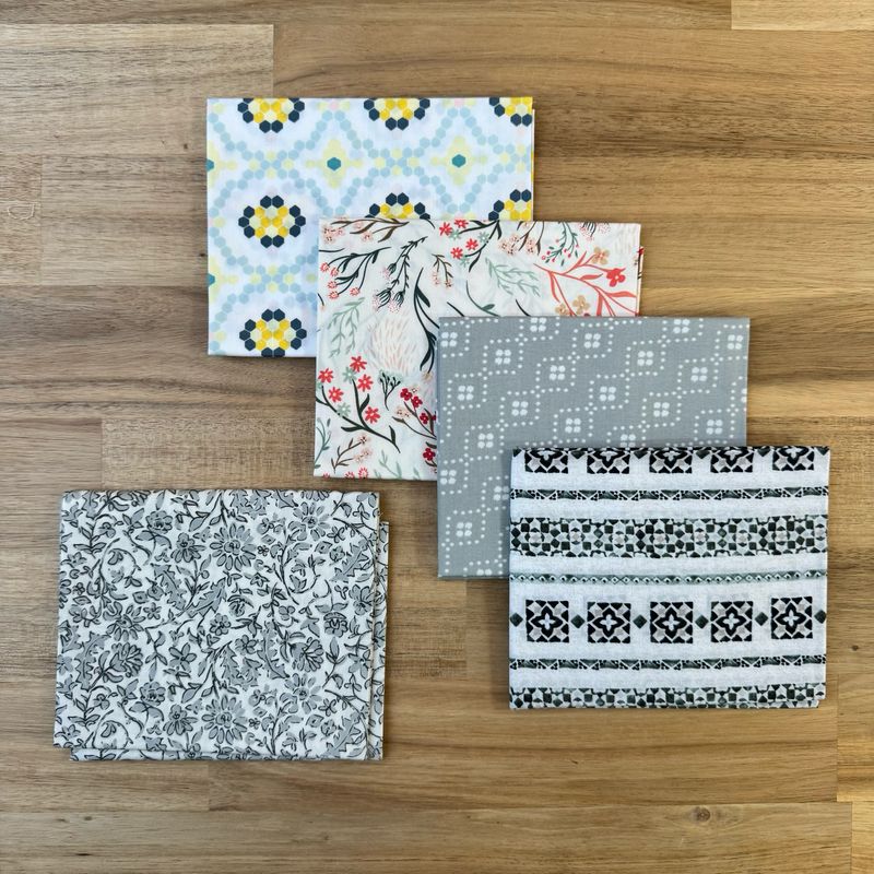 Stash Builder No. 054 | Fat Quarter Bundle