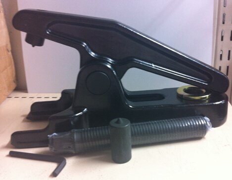 Trucktools UBUTE Universal Ball Breaker
