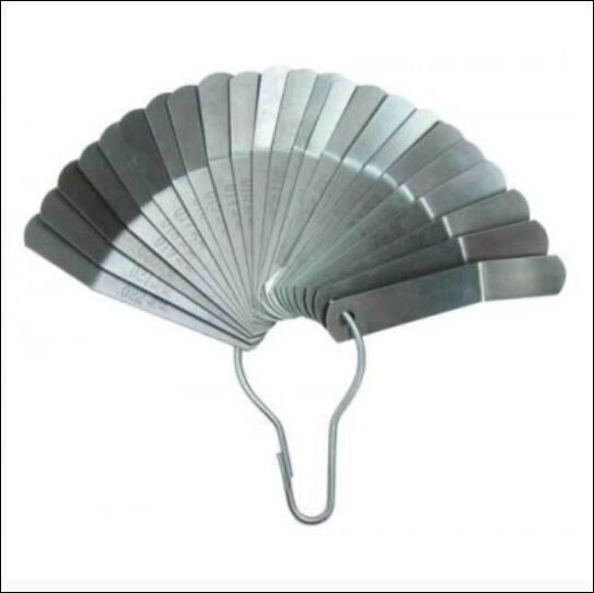 23Blade Feeler Gauge for Detroit Diesel Valve Adjustment