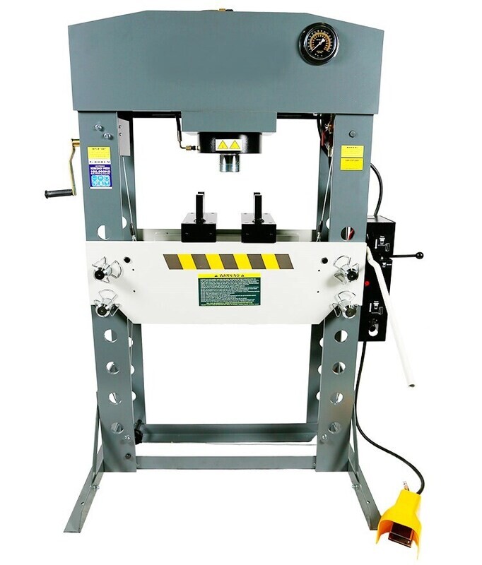 100 Ton Air/Hydraulic Press