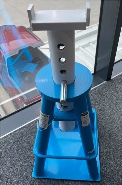 10 TON  Pin Type Truck Stand Medium