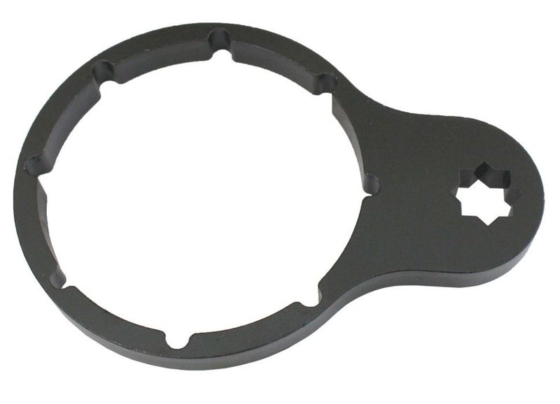 ISUZU PVC Filter Wrench 8 Point 82mm ISUZU PVC Filter Wrench 8 Point 82mm