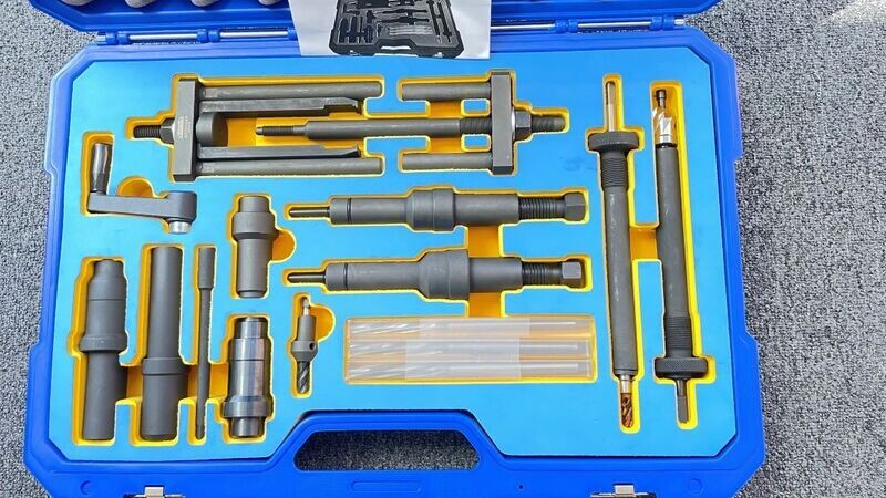 IVECO Injector Cup Removal / Installer Master Kit IVECO Injector Cup Removal / Installer Master Kit