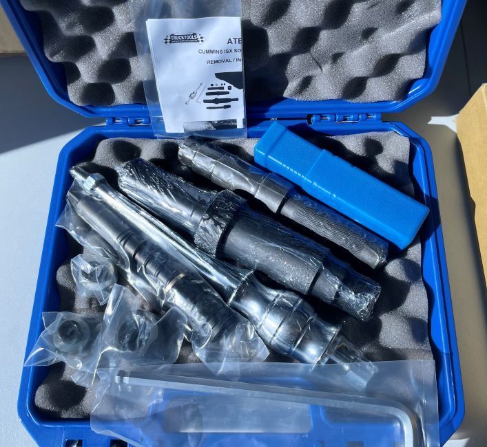 Cummins X15 ISX15 QSX15 SOHC Injector Cup/Sleeve/Tube Removal & Installation Tool Kit Cummins X15 ISX15 QSX15 SOHC Injector Cup/Sleeve/Tube Removal & Installation Tool Kit