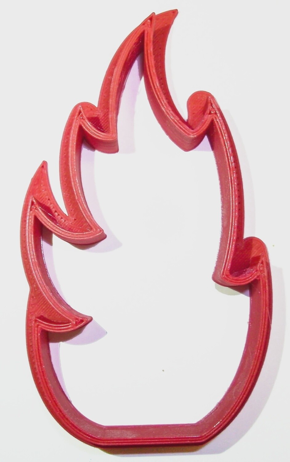 Flames 3.75" Cutter   Plastic